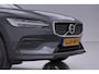 Volvo V60 Cross Country 2.0 D4 AWD Pro | Trekhaak | Panoramadak | Camera | Polestar Optimalisatie | Memory | Stoelverwarming | 19 inch
