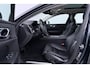 Volvo V60 Cross Country 2.0 D4 AWD Pro | Trekhaak | Panoramadak | Camera | Polestar Optimalisatie | Memory | Stoelverwarming | 19 inch