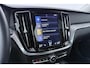 Volvo V60 Cross Country 2.0 D4 AWD Pro | Trekhaak | Panoramadak | Camera | Polestar Optimalisatie | Memory | Stoelverwarming | 19 inch
