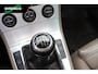Volkswagen Passat Variant 2.0 TDI Highline export | schuifdak | leder | stoelerwarming | trekhaak |