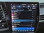 Renault Austral 1.2 E-Tech full hybrid 200 esprit Alpine / Fabrieksgarantie tot 02-2028 / Trekgewicht 1500 kg / Stuur- Stoel & Voorruit verwarming / Rondomzicht camera / Elektrische achterklep / Stoel met massage functie / Apple Carplay Android Auto /