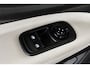 Fiat 500 La Prima 42 kWh Pano Leder Stoelverwarming Camera Apple CarPlay