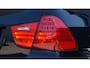 BMW 3-Serie Touring 318i 136pk Luxury Line Airco Leder Xenon *NL auto* pdc 16 inch LM Cruise Navi *Goed onderhouden*