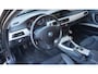 BMW 3-Serie Touring 318i 136pk Luxury Line Airco Leder Xenon *NL auto* pdc 16 inch LM Cruise Navi *Goed onderhouden*