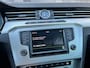 Volkswagen Passat 1.4 TSI ACT HIGHLINE - PANO - TREKH.
