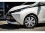 Toyota Aygo 1.0 VVT-i x-play | Airco | Cruise | 5-deurs | Camera | elektr. ramen | Org NL! |
