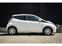 Toyota Aygo 1.0 VVT-i x-play | Airco | Cruise | 5-deurs | Camera | elektr. ramen | Org NL! |