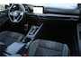 Volkswagen Golf 1.5 eTSI R-Line IQ-LIGHT PANO-DAK