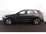 Volvo XC60 T6 Recharge AWD Plus Dark - Panorama/schuifdak - IntelliSafe Assist & Surround - 360º Camera - Verwarmde voorstoelen, stuur & achterbank - Parkeersensoren voor & achter - Elektr. bedienb. voorstoelen met geheugen - Draadloze tel. lader - Inklapbare trekhaak - 19' LMV