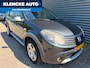 Dacia Sandero 1.6 Stepway Airconditioning Trekhaak Elektrische ramen Stuurbekrachtiging NW APK