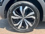 Volkswagen T-Cross 1.0 TSI Life AUTOMAAT | APPLE CARPLAY / ANDROID AUTO | 17 INCH | ADAPTIVE CRUISE CONTROL | ALL SEASON BANDEN | 7 DSG | NED. AUTO |