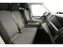 Volkswagen Transporter 2.0 TDI L1H1 Highline 204PK | Automaat | Airco | Cruise | Camera | 3 Zits | Carplay | Navi | Trekhaak