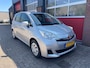 Toyota Verso-S 1.3 VVT-i Comfort Plus, Trekhaak, Parkeersensoren A, Allseason, Stoelverwarming, Cruise, Camera, etc...