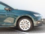 Skoda Octavia Combi 1.4 TSI iV PHEV Business Edition | Wegklapbare trekhaak | Navigatie via telefoon / Apple carplay / Android auto | Parkeersensoren voor & achter | Voorklimatisering |