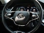 Skoda Octavia Combi 1.4 TSI iV PHEV Business Edition | Wegklapbare trekhaak | Navigatie via telefoon / Apple carplay / Android auto | Parkeersensoren voor & achter | Voorklimatisering |