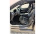 Volvo V90 2.0 T6 Recharge AWD R-Design | Plug-in Hybrid (PHEV) | Panoramadak | Harman Kardon Audio | Luchtvering | Achteruitrijcamera | Parkeersensoren | Keyless Entry | Elektrische Achterklep | Elektrisch Verstelbare Voorstoelen | Cruise Control Adaptief | BLIS | Navigatie