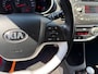 Kia Picanto 1.0 DynamicLine | Dealer onderhouden |Climate control & cruise control | Bluetooth | Lichtmetalen velgen | Metallic lak | Fabrieksgarantie | NAP