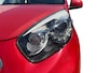Kia Picanto 1.0 DynamicLine | Dealer onderhouden |Climate control & cruise control | Bluetooth | Lichtmetalen velgen | Metallic lak | Fabrieksgarantie | NAP