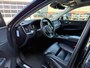 Volvo XC60 2.0 T8 Twin Engine AWD Momentum Pro | Plug-in Hybrid (PHEV)| Trekhaak | Achteruitrijcamera | Navigatie | Apple Carplay | Android Auto | LED Koplampen | Cruise Control Adaptief | BLIS
