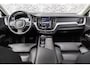 Volvo XC60 2.0 T8 Twin Engine AWD Momentum Pro | Plug-in Hybrid (PHEV)| Trekhaak | Achteruitrijcamera | Navigatie | Apple Carplay | Android Auto | LED Koplampen | Cruise Control Adaptief | BLIS