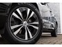 Volvo XC60 2.0 T8 Twin Engine AWD Momentum Pro | Plug-in Hybrid (PHEV)| Trekhaak | Achteruitrijcamera | Navigatie | Apple Carplay | Android Auto | LED Koplampen | Cruise Control Adaptief | BLIS