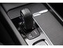 Volvo XC60 2.0 T8 Twin Engine AWD Momentum Pro | Plug-in Hybrid (PHEV)| Trekhaak | Achteruitrijcamera | Navigatie | Apple Carplay | Android Auto | LED Koplampen | Cruise Control Adaptief | BLIS