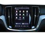 Volvo V60 T6 Plug-in hybrid AWD Plus Bright | DEMO DEAL | Verwarmbare voorstoelen met ventilatie | Premium audio by Harman Kardon | Adaptieve cruise control | Apple carplay/Android auto | Verwarmbare achterbank en stuurwiel