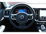 Volvo V60 T6 Plug-in hybrid AWD Plus Bright | DEMO DEAL | Verwarmbare voorstoelen met ventilatie | Premium audio by Harman Kardon | Adaptieve cruise control | Apple carplay/Android auto | Verwarmbare achterbank en stuurwiel