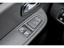 Renault Clio 0.9 TCe Limited TREKHAAK/ NAVIGATIE/ HILL HOLD