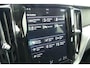 Volvo XC60 2.0 T5 Momentum | Trekhaak | Lederen Bekleding | Parkeersensoren | Keyless Entry | Elektrische Achterklep | Stoelverwarming | DAB | Navigatie | Apple Carplay | Android Auto | Lichtmetalen Velgen 19 inch