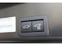 Toyota Yaris Cross 1.5 Hybrid Dynamic Special | Rijklaar | Head Up | Blind Spot | Sensoren v+a | Stoel-/stuurverw. | LED | Keyless | Apple/Android
