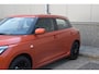Suzuki Swift 1.2 Comfort Smart Hybrid | SUMMER EDITION!! | 15'' ZWARTE LICHTMETALEN VELGEN | 10 JAAR FABRIEKSGARANTIE |