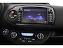 Toyota Yaris 1.5 Hybrid Premium | Panoramadak | Keyless Entry | Led Verlichting | Navigatie |