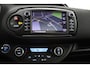Toyota Yaris 1.5 Hybrid Premium | Panoramadak | Keyless Entry | Led Verlichting | Navigatie |