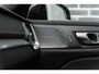 Volvo V60 2.0 B4 R-Design | Panoramadak | Harman Kardon Audio | Achteruitrijcamera | Parkeersensoren | Keyless Entry | Elektrische Achterklep | Stoelverwarming | Navigatie | Apple Carplay | Android Auto