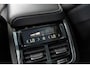 Volvo V60 2.0 B4 R-Design | Panoramadak | Harman Kardon Audio | Achteruitrijcamera | Parkeersensoren | Keyless Entry | Elektrische Achterklep | Stoelverwarming | Navigatie | Apple Carplay | Android Auto