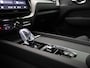Volvo XC60 2.0 T8 Plug-in hybrid AWD Plus Dark 455PK Aut. Panoramadak, 21" LM Velgen, 360gr. Camera, Head-Up Display, Elektr. Achterklep, Keyless, Memorystoel