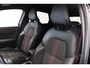 Renault Captur TCe 140pk R.S. Line | Parkeersensoren Achter | Voorstoelen Verwarmd | Trekhaak |