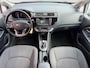 Kia Rio 1.2 CVVT ExecutiveLine Navigatie| Stoel verwarming| Camera| Lichtmetalen velgen| donker getint glas| Climate Control