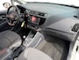 Kia Rio 1.2 CVVT ExecutiveLine Navigatie| Stoel verwarming| Camera| Lichtmetalen velgen| donker getint glas| Climate Control