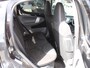 Peugeot 107 1.0-12V Black & Silver Airconditioning, Complete onderhoudshistorie, Leer/Alcantara bekleding, Lichtmetalen velgen.
