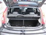 Peugeot 107 1.0-12V Black & Silver Airconditioning, Complete onderhoudshistorie, Leer/Alcantara bekleding, Lichtmetalen velgen.