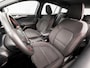 Ford Focus Wagon 1.0 EcoBoost Hybrid ST Line (APPLE CARPLAY, GROOT NAVI, STUUR/STOELVERWARMING, CAMERA, ADAPTIVE CRUISE, SPORTSTOELEN, KEYLESS, LANE ASSIST, NIEUWSTAAT)
