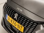 Peugeot 208 1.2 PureTech Sport (APPLE CARPLAY, NAVIGATIE, CRUISE, SPORTSTOELEN, LANE ASSIST, NIEUWE APK, NIEUWSTAAT)