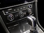 Volkswagen E-Golf 100 kW Sportline Automaat (APPLE CARPLAY, SOH 89,7%, GROOT NAVI, CLIMATE, SPORTSTOELEN, LED KOPLAMPEN, PARKEERSENSOREN, NIEUWSTAAT)