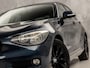 BMW 1-Serie 116i Sport 136Pk (4 CILINDER, 5 DEURS, STOELVERWARMING, LEDER, SPORTSTOELEN, GETINT GLAS, NIEUWSTAAT)