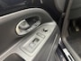 Volkswagen Up! 1.0 high up! Airco | Cruise control | Stoel verw | Park sens