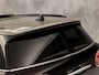 MINI Clubman 2.0 Cooper S Chili 192Pk Automaat (PANORAMADAK, GROOT NAVI, TWO TONE, LEDER, MEMORY SEAT, CAMERA, HARMAN/KARDON, HEAD-UP DISPLAY, ADAPTIVE CRUISE, NIEUWSTAAT)