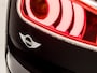 MINI Clubman 2.0 Cooper S Chili 192Pk Automaat (PANORAMADAK, GROOT NAVI, TWO TONE, LEDER, MEMORY SEAT, CAMERA, HARMAN/KARDON, HEAD-UP DISPLAY, ADAPTIVE CRUISE, NIEUWSTAAT)