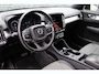 Volvo XC40 1.5 T4 Recharge Inscription Expression | Achteruitrijcamera | Parkeersensoren | LED Koplampen Adaptief | Keyless Entry | Elektrische Achterklep | Cruise Control Adaptief | Navigatie